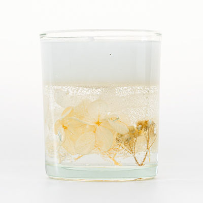 Handmade Dried Flower Scented Candle For Healing And Relaxation
