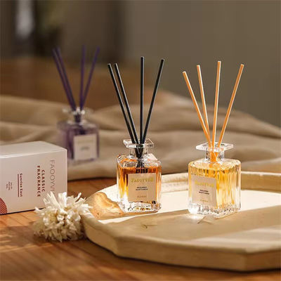 Elegant Aroma Reed Diffuser Set Perfume For Bedroom Fragrance Home Use Compact Air Freshener